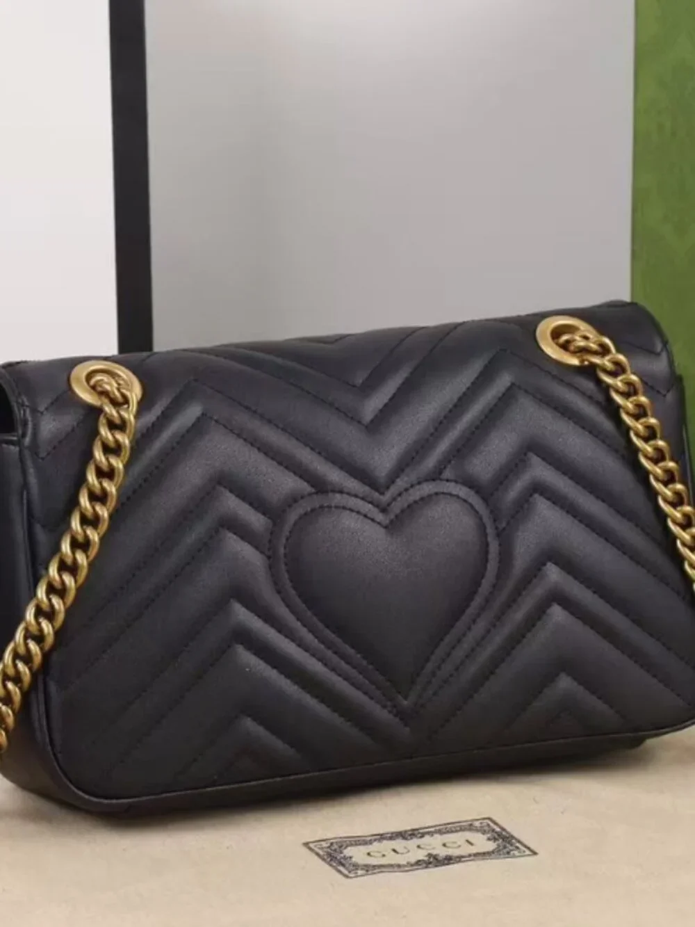 Gucci new black